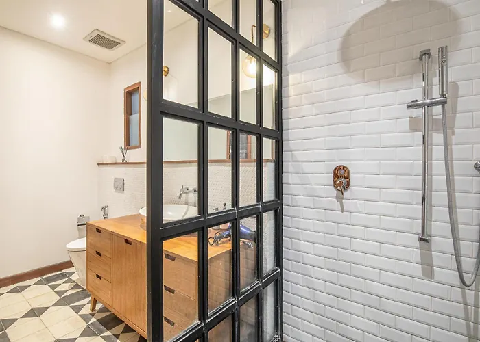 Villa Boddisatva Modern 5Br Enclosed Liv Canggu * Canggu (Bali)