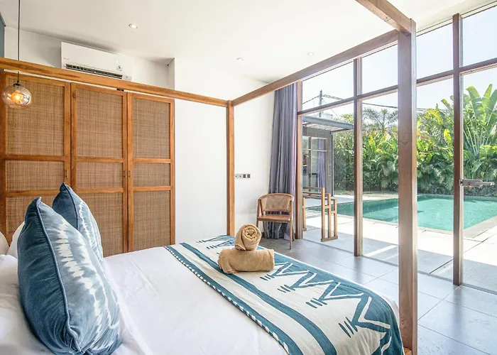Villa Boddisatva Modern 5Br Enclosed Liv Canggu Canggu (Bali)
