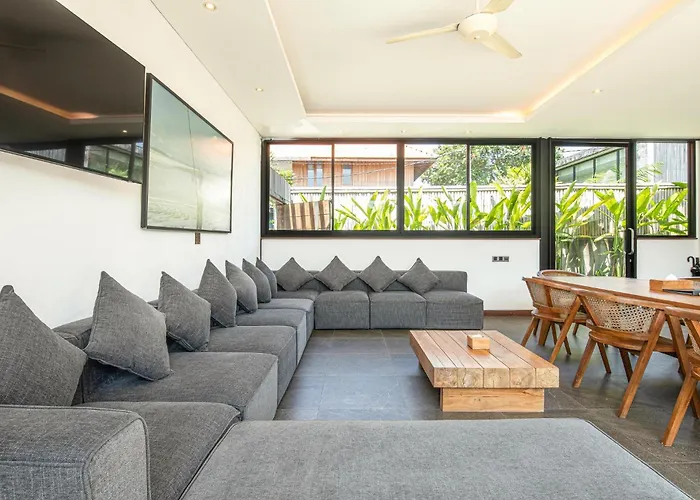Boddisatva Modern 5br Enclosed Liv * Canggu