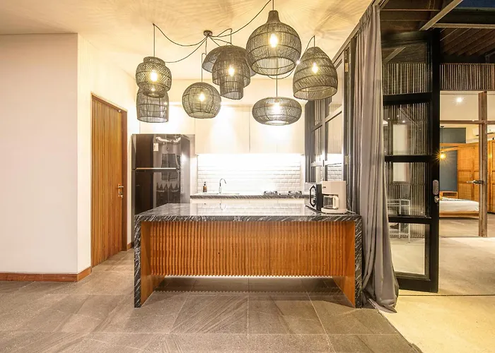 Villa Boddisatva Modern 5Br Enclosed Liv Canggu