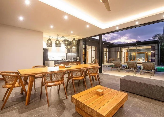Villa Boddisatva Modern 5Br Enclosed Liv Canggu Villa
