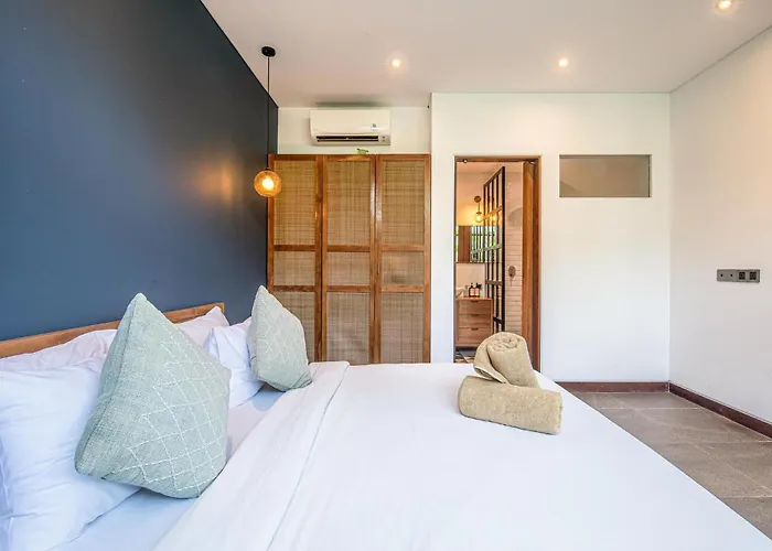 Boddisatva Modern 5br Enclosed Liv * Canggu