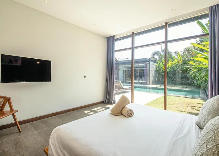 Villa Boddisatva Modern 5br Enclosed Liv Canggu