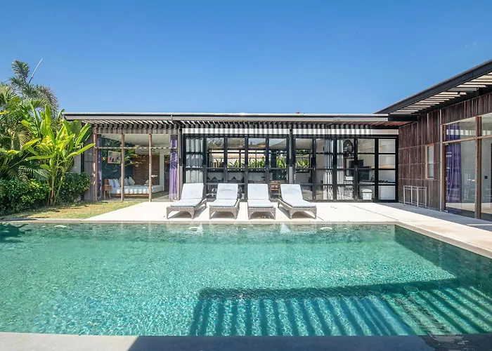 Villa Boddisatva Modern 5Br Enclosed Liv Canggu Canggu (Bali)