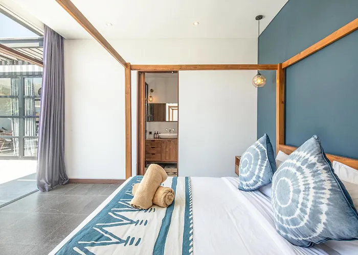 Villa Boddisatva Modern 5Br Enclosed Liv Canggu Canggu (Bali)