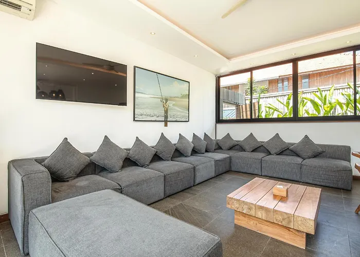 Boddisatva Modern 5br Enclosed Liv Villa *