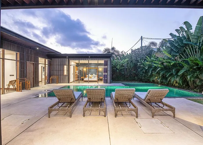 Villa Villa Boddisatva Modern 5Br Enclosed Liv Canggu Canggu (Bali)